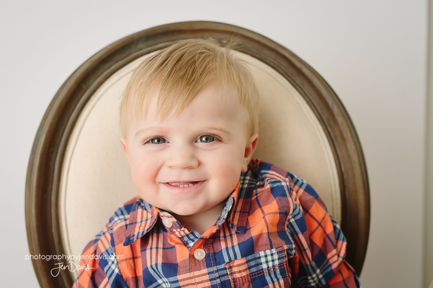 1 year old boy smiling