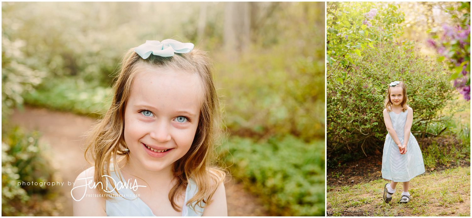 Spring family pictures in garden