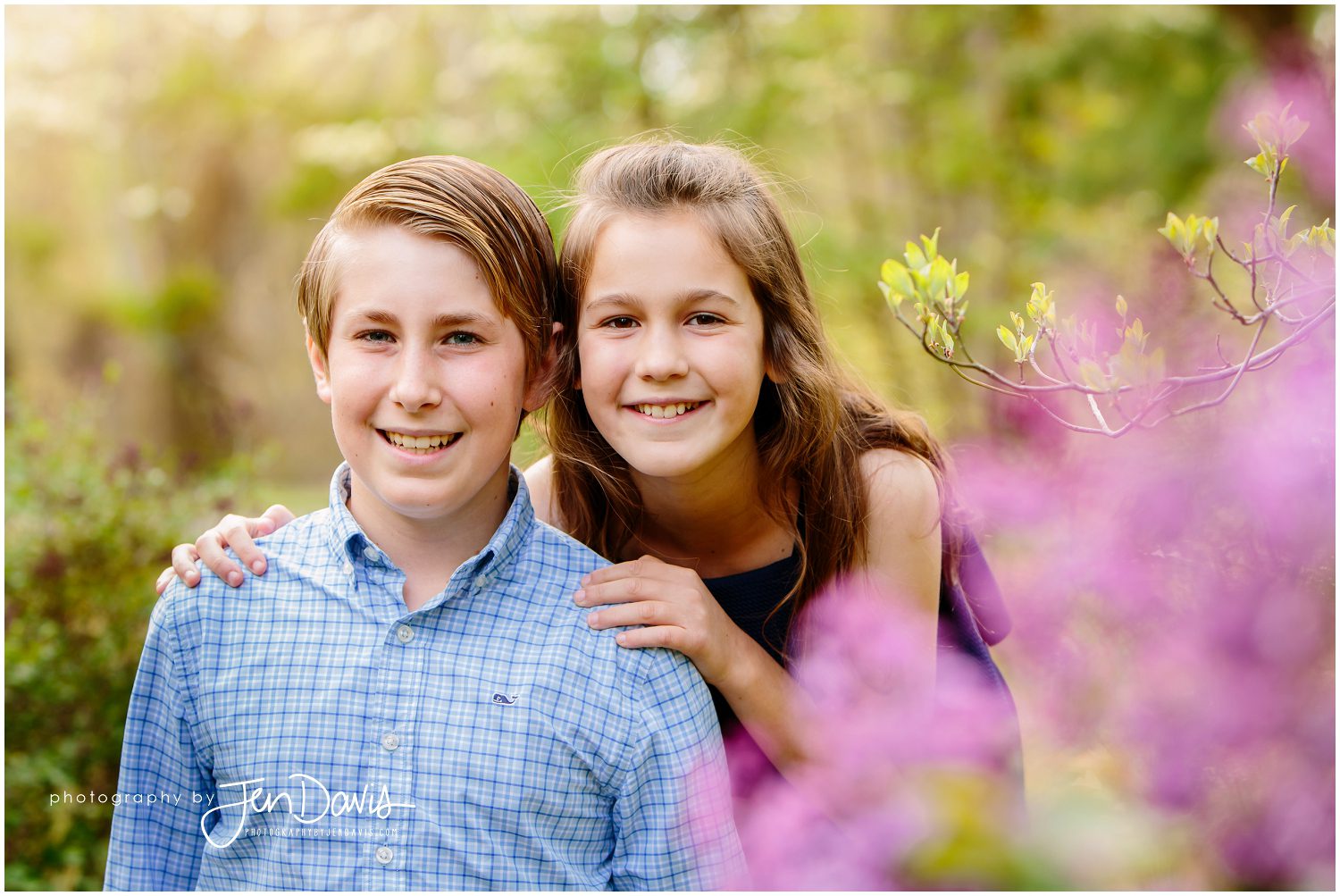 Spring family pictures in garden