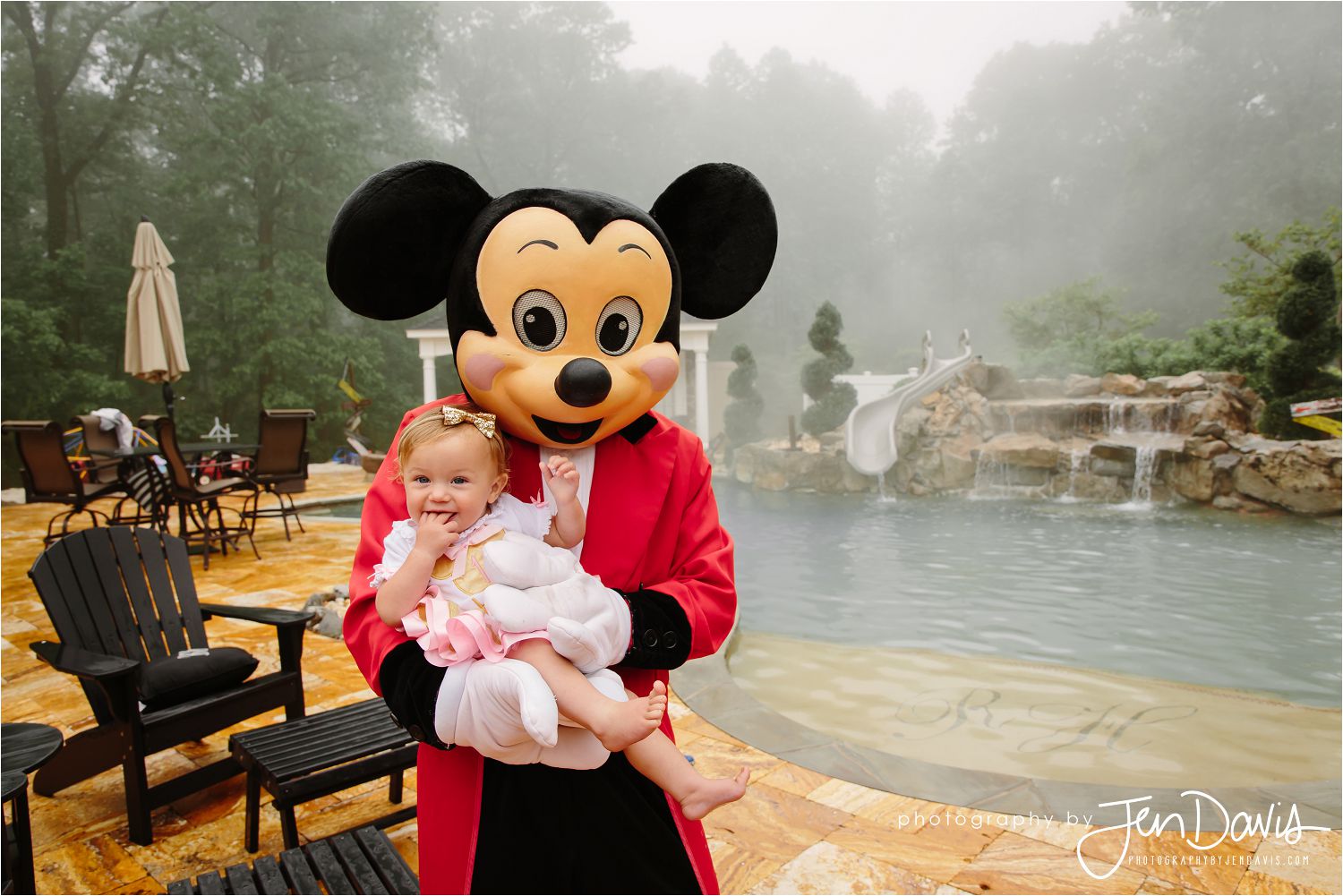 minnie mouse themed first birthday party in nj