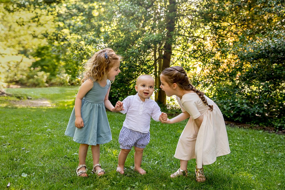 1 Year Old Outdoor Portraits and Cake Smash